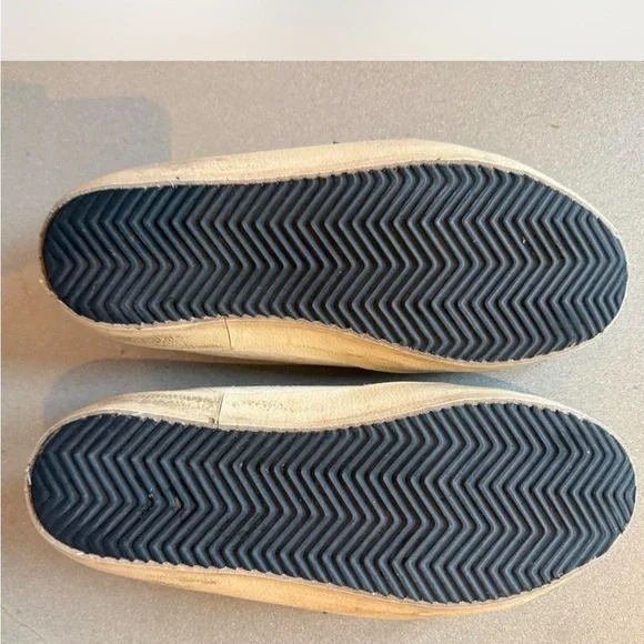 Golden Goose Private Edit White Shearling Superstar - Picture 3 of 5